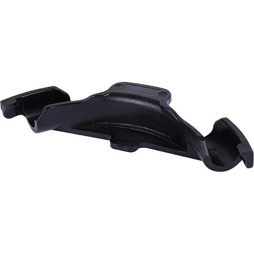 STOUT Фиксатор поворота угла 90 с креплением для труб диаметром 20 (пластик)