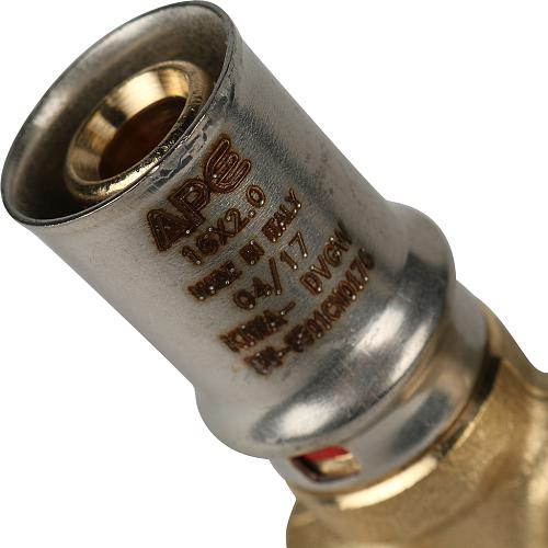 STOUT Угольник 16xRp 1/2" настенный с креплением короткий для металлопластиковых труб прессовой