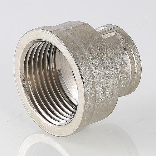 Valtec 1 1/4" x 3/4" Латунная никелированная муфта