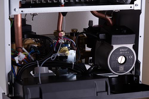 Moguchi GBL24F Настенный газовый двухконтурный котел