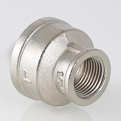 Valtec 3/4" x 1/4" Латунная никелированная муфта